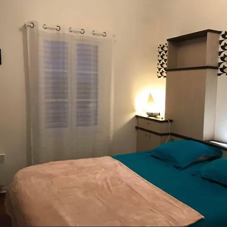 Maison De Charme 800m De La سانت جيل كروا دي فيي